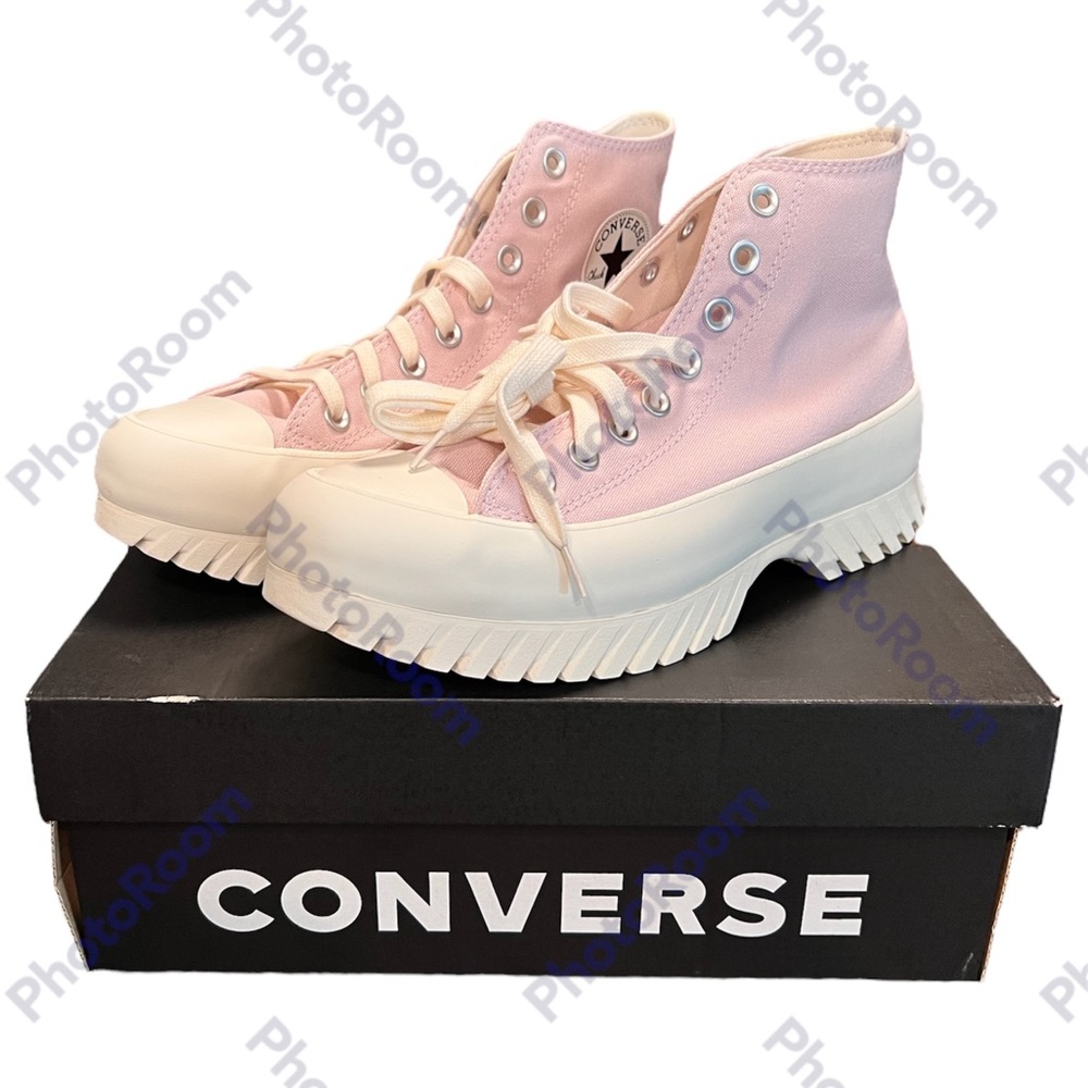CONVERSE Unisex Lugged 2.0 Platform High Top Sneaker in Barely Rose Pink 9